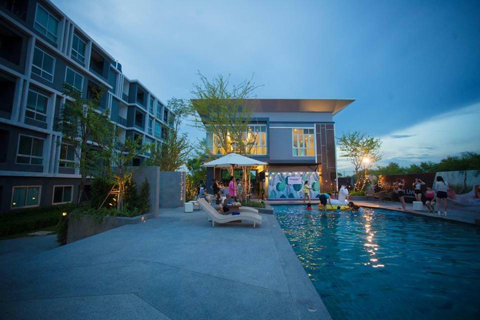 Diamant Modern Room Condominium Resort Chiang Mai Ngoại thất bức ảnh